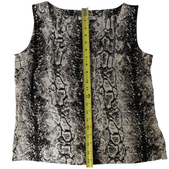 St. John Snake Skin Print Silk Pleated Skirt & Blouse Set - Picture 15 of 15